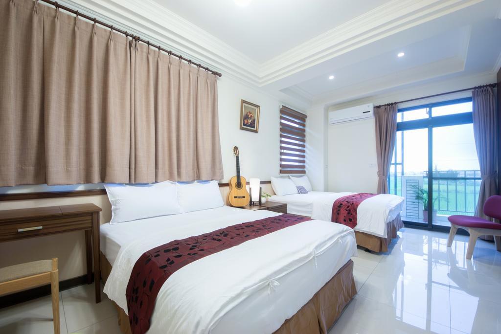 Guitar Charm B&B Wujie Bagian luar foto