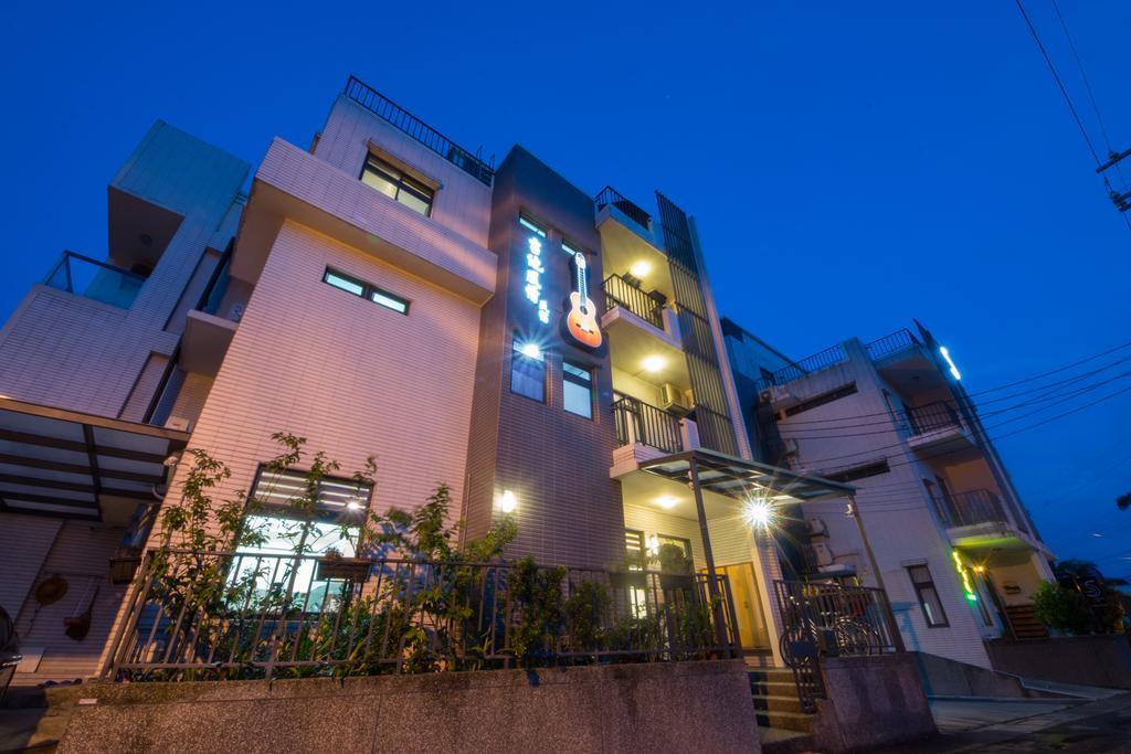 Guitar Charm B&B Wujie Bagian luar foto